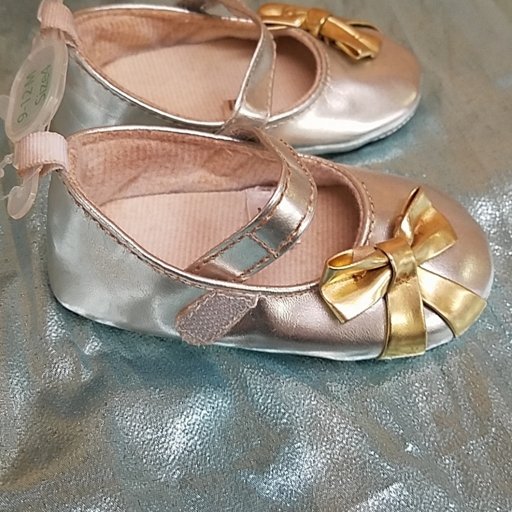 Baby slippers - Picture 2 of 3
